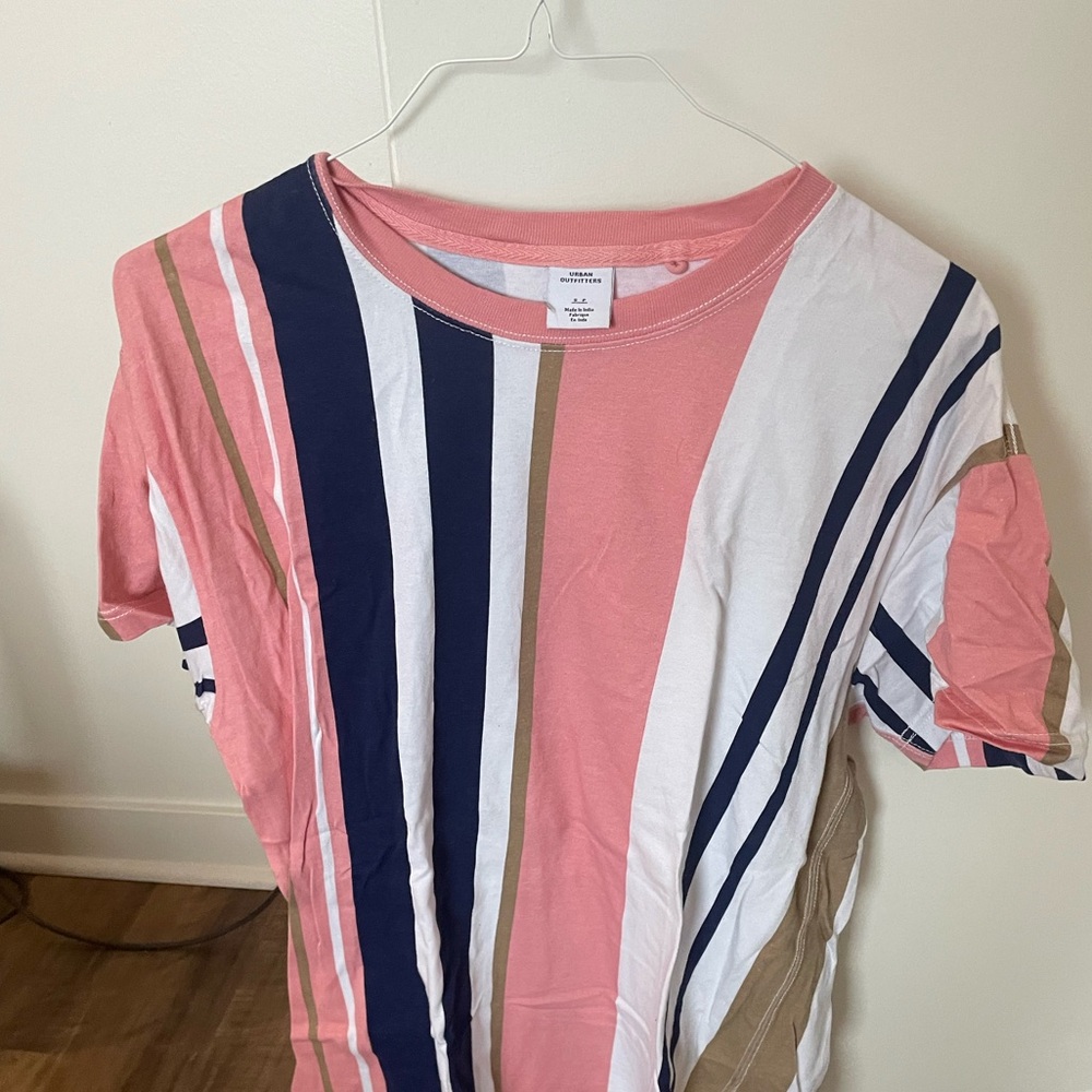 Large Urban Outfitters Blue, Pink, White, Gold Striped tshirt
